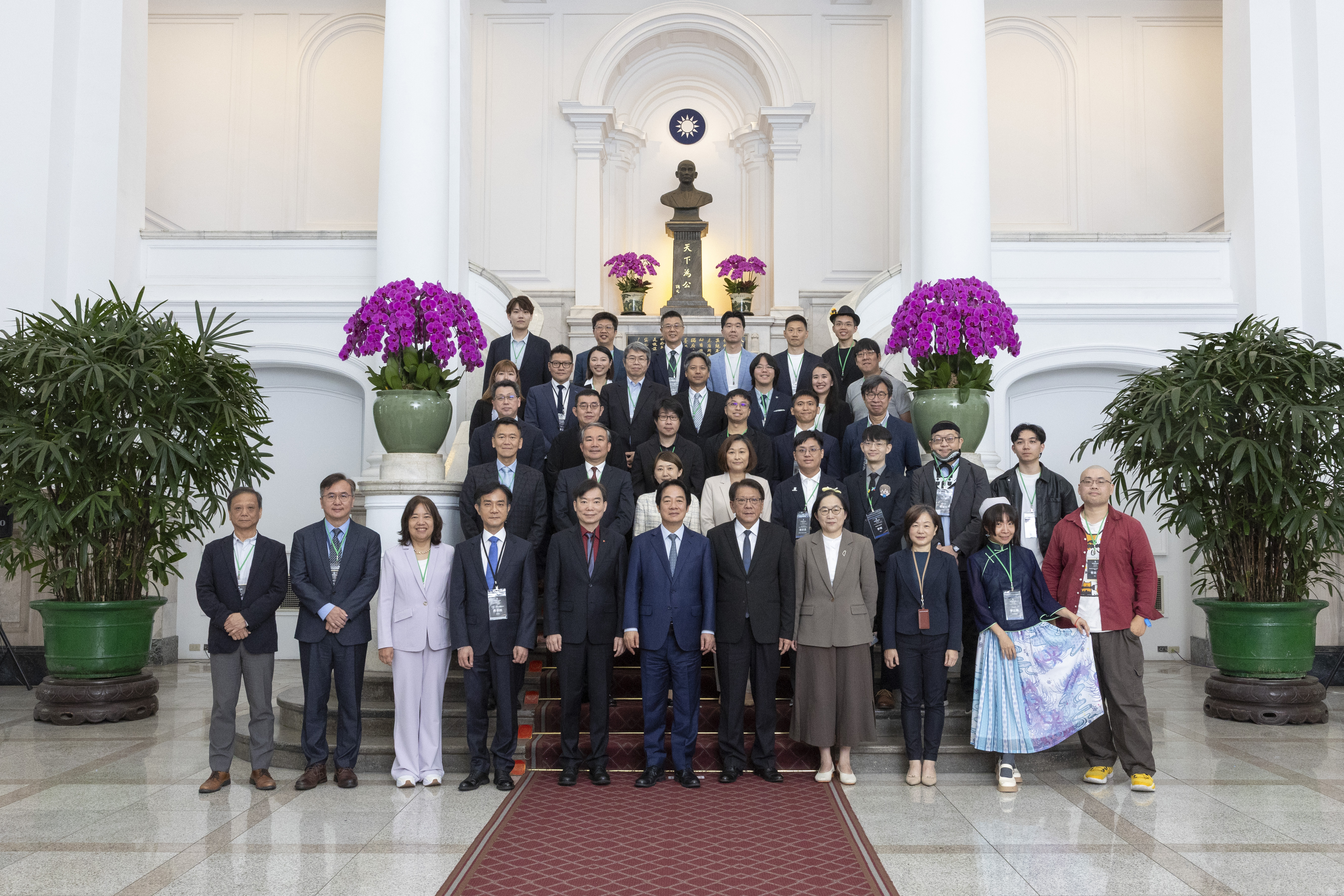 2025_04_副總統接見